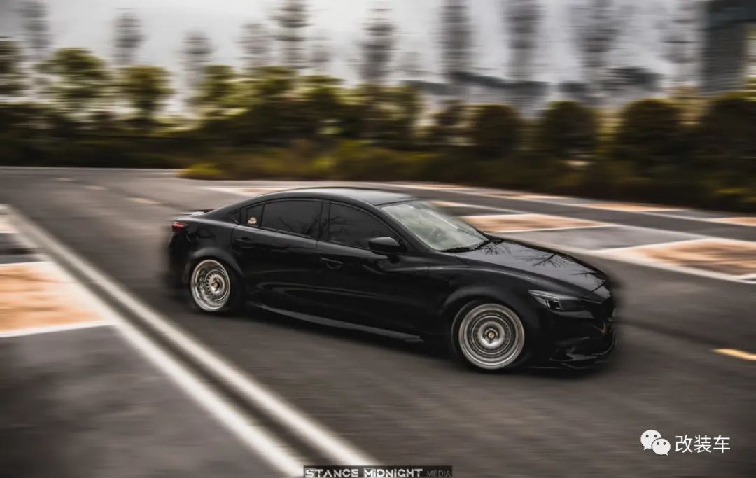 阿特兹超大气,阿特兹车身稳重