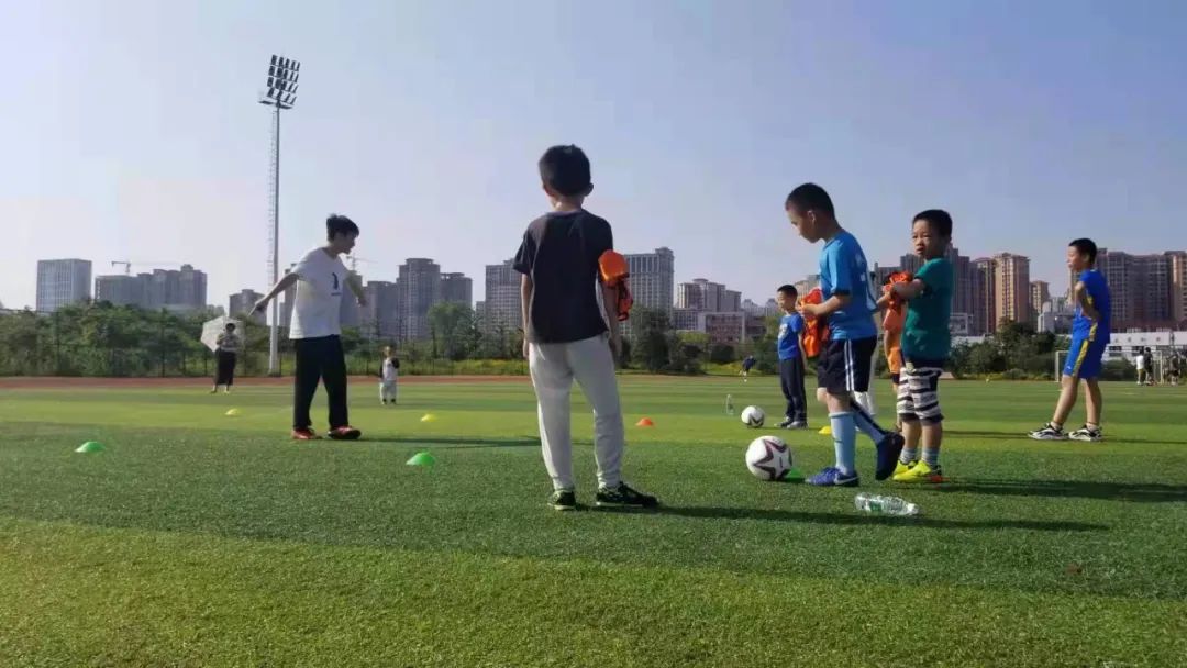 足球少年|湖南工大骆治君：热爱与责任