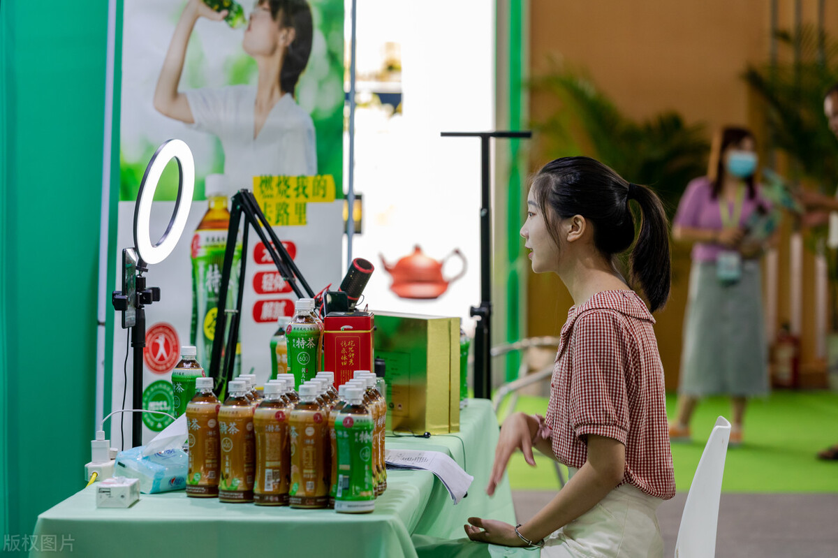 四季青服装禁止直播吗,四季青服装直播卖货