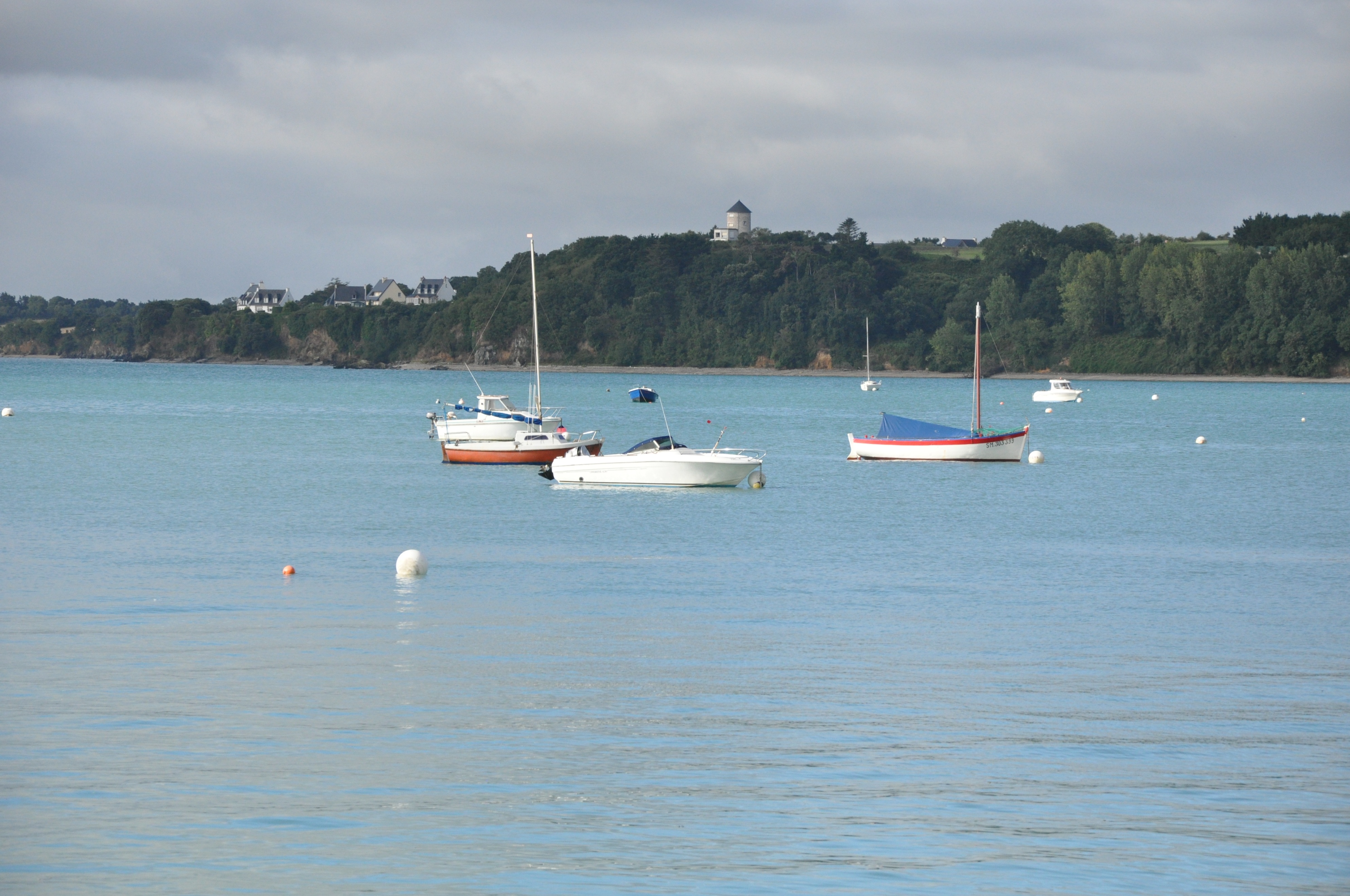 生蚝之都康卡勒：凯撒大帝太阳王拿破仑三世青睐，美味流传两千年