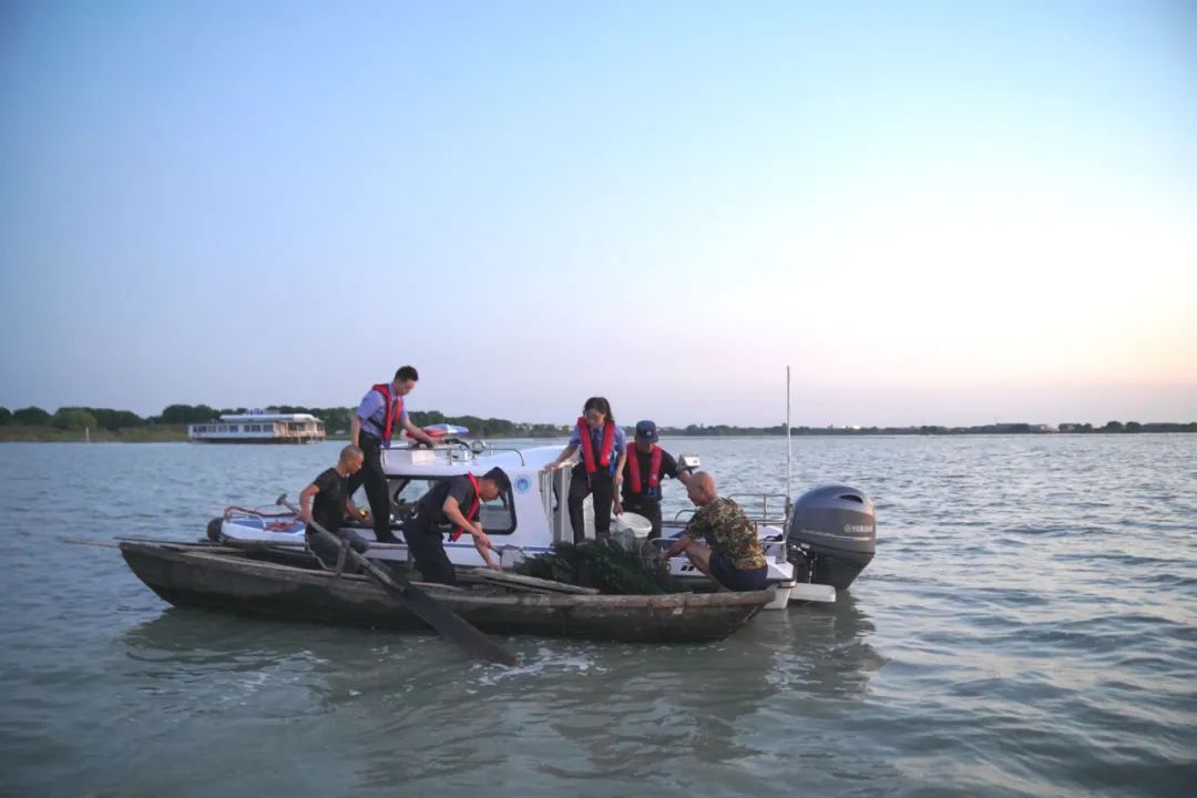 最新非法捕捞水产品罪处罚标准,非法捕捞水产品罪两高最新意见