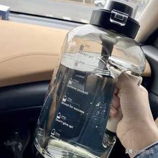 圣诞节礼物送男生推荐高端便宜,圣诞节走心礼物送男生1000块