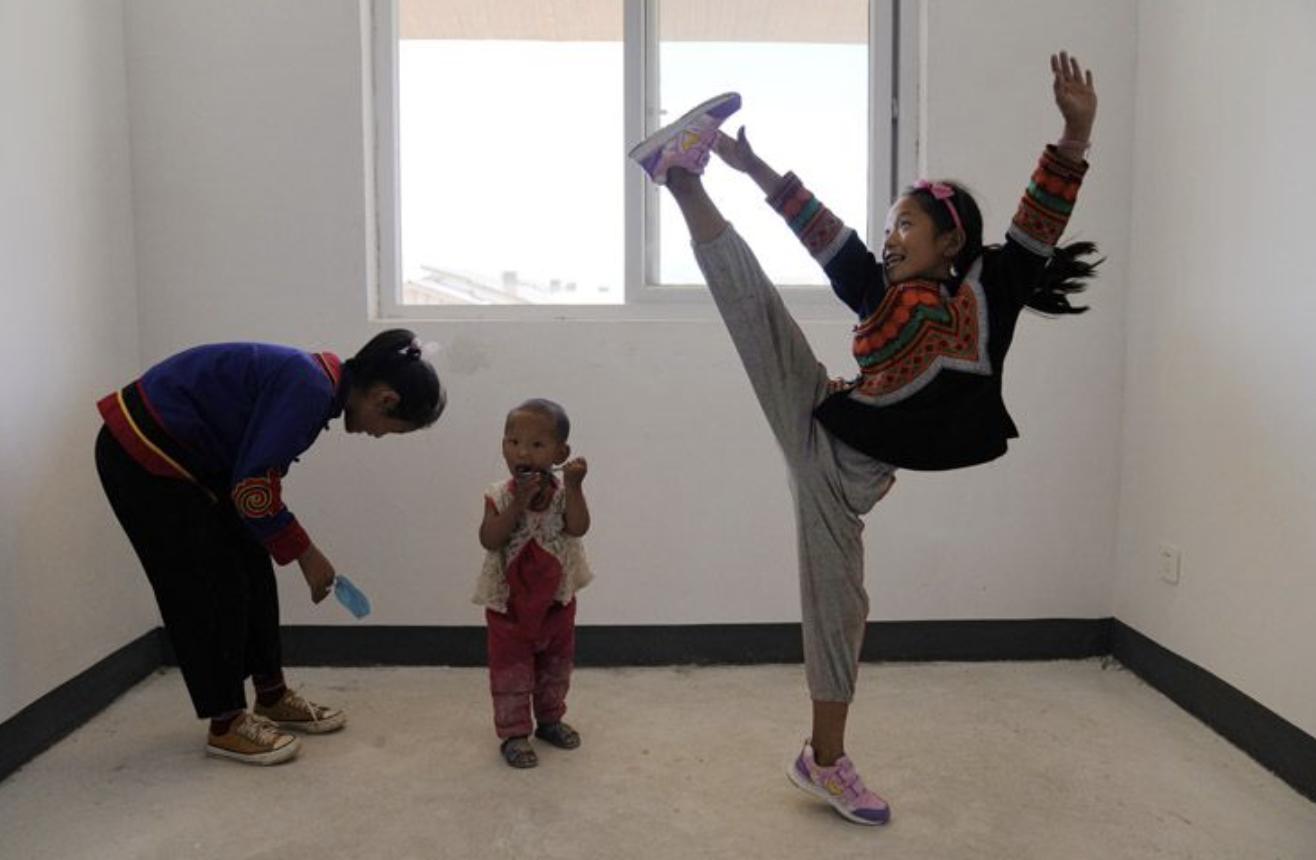 悬崖村古老木梯,悬崖村木梯