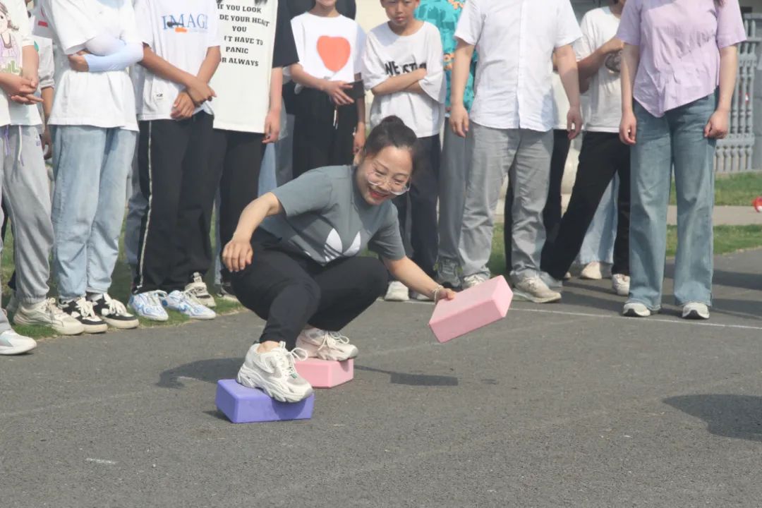 历山中学运动会,厉山镇中心小学秋季运动会开幕式