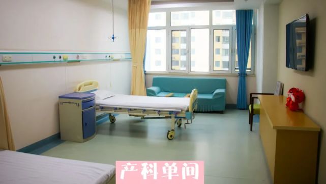 面对肆意蔓延的疫情,面对疫情持续蔓延的严峻形势