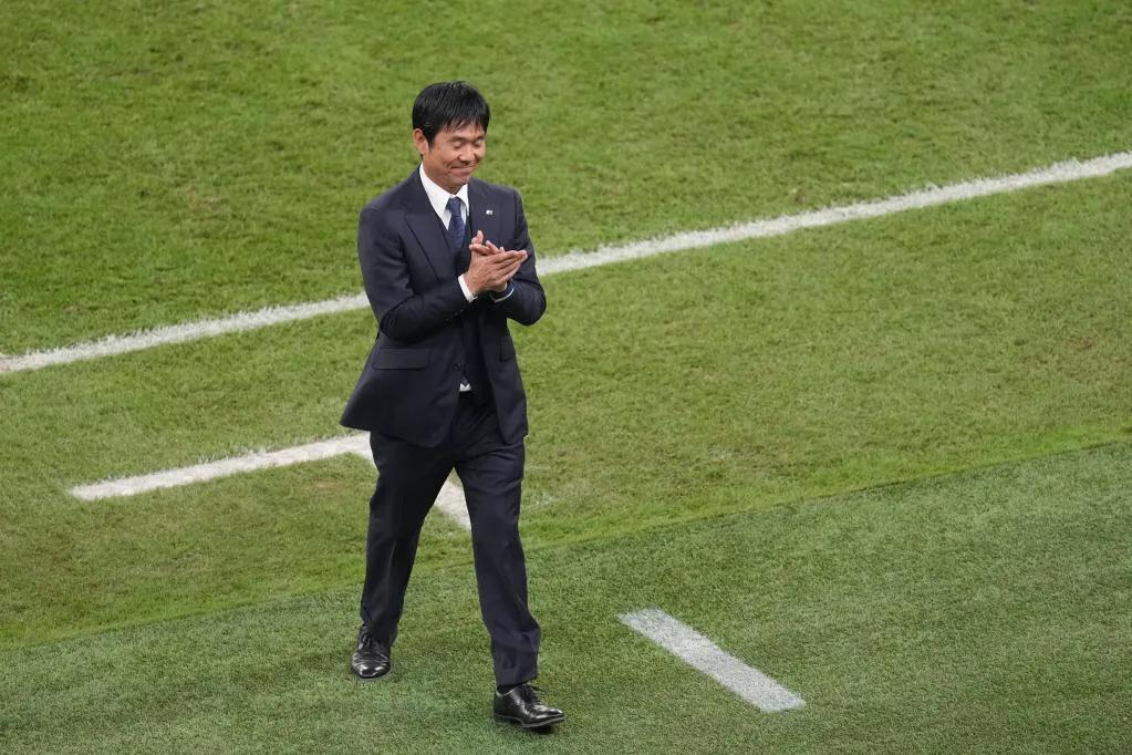 日本足球队教练森保一,森保一评价国足原视频