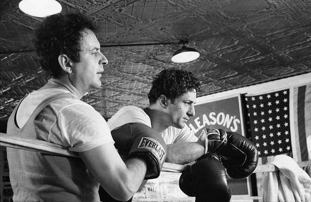 体育题材电影叙事结构,谈美国体育电影主题的发展