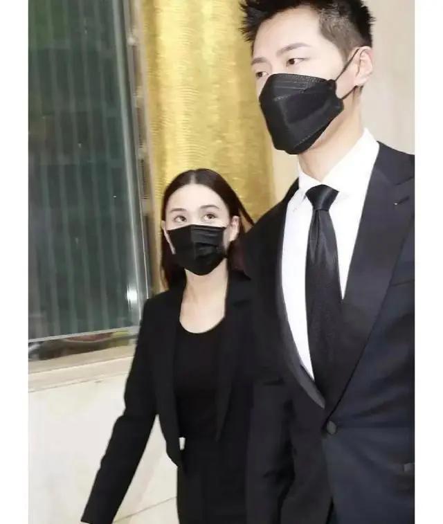 窦骁洗头工,窦骁成为赌王千金