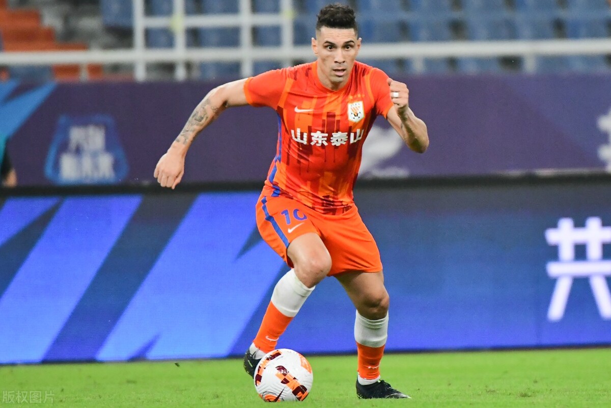 17场8球6助攻视频,泰山国脚合同