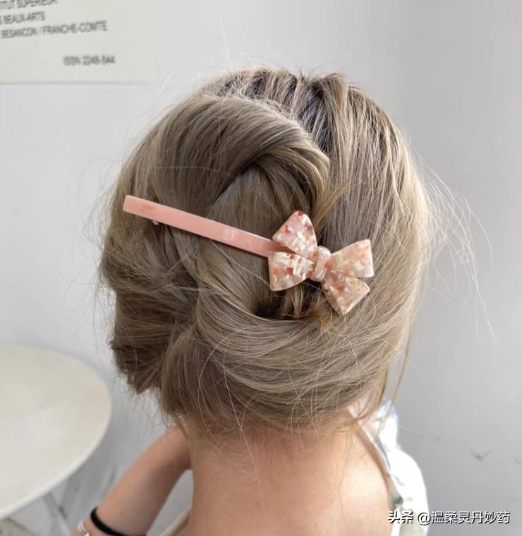 日常生活盘发造型图片,不用打理头发的盘发方法