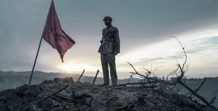 52岁演少女,借拍戏之名行咸猪手,影视圈这些畸形现象,该改改了