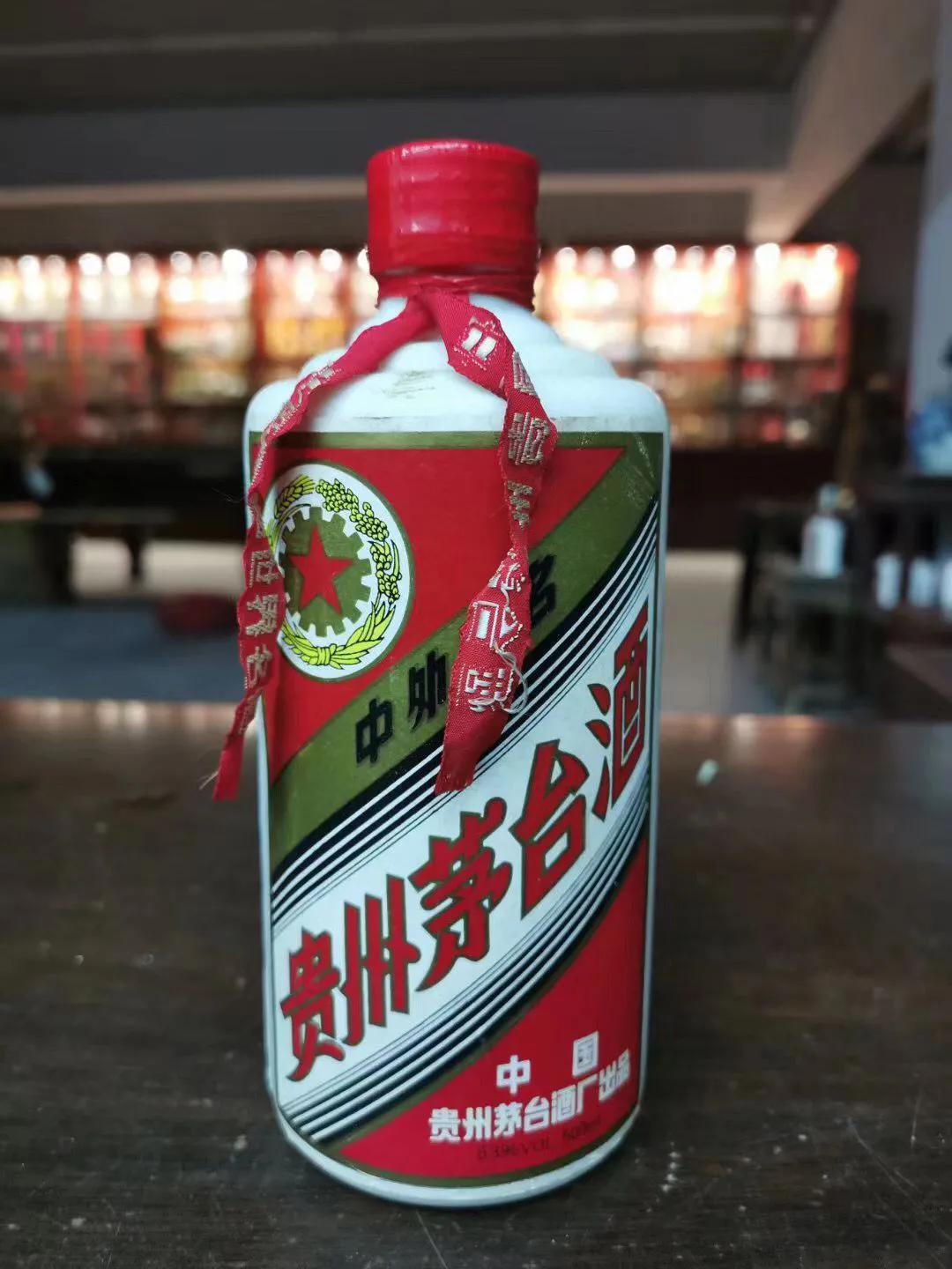 为什么茅台国际版便宜很多,茅台在美国卖多少钱一瓶难求