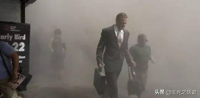 我不为911哭泣，因为我不是美国人；我也不会嘲笑911，因为我是人