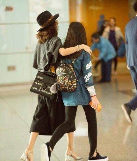 章子怡为小苹果庆生撞脸陈妍希,章子怡为小苹果庆生