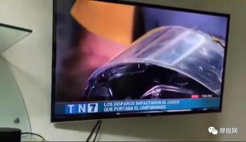 外国警察被枪击嫌犯中枪逃跑,美国警察被击中路人营救