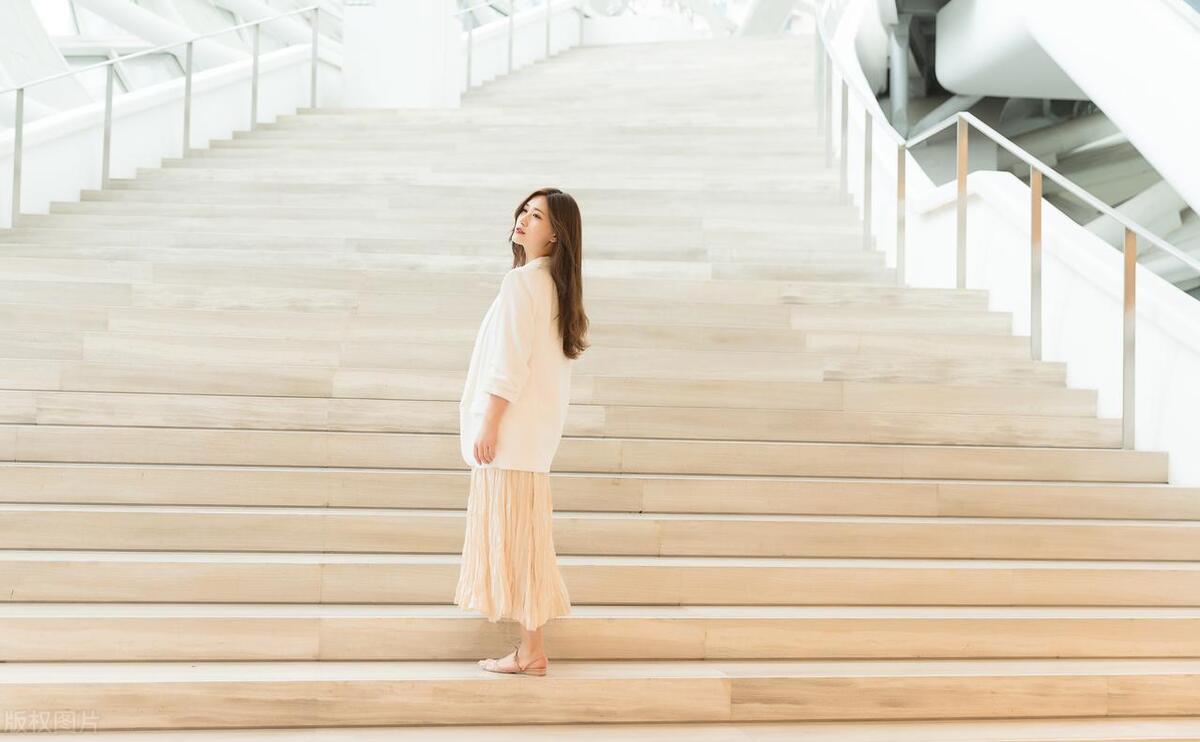 推荐四部重生流小说助你度过书荒,书荒推荐重生类小说