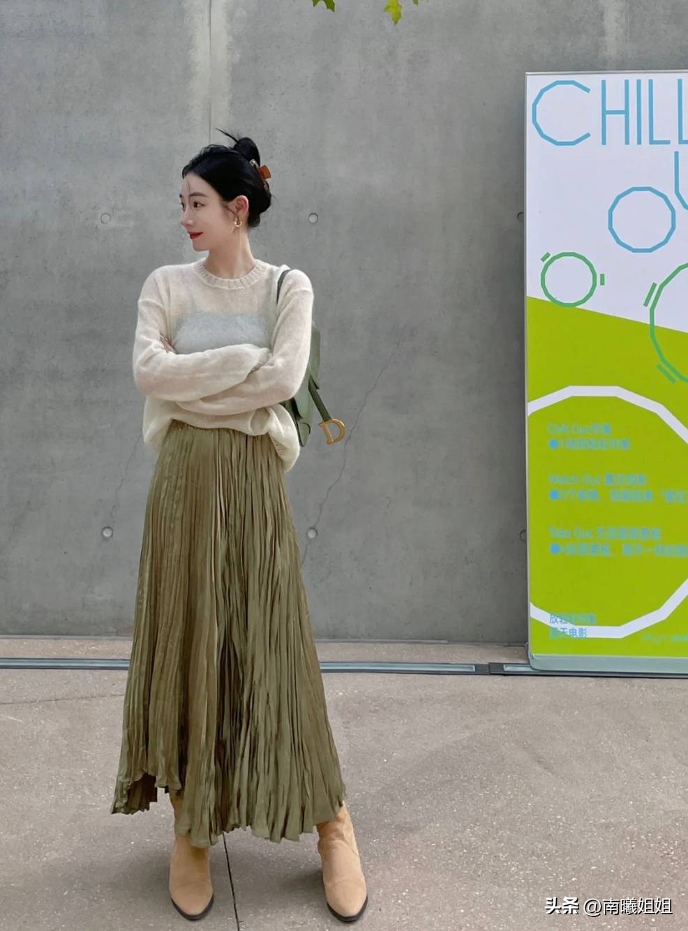 今年流行色是什么颜色气泡绿,今夏必入的颜色淡漠色才是高级色