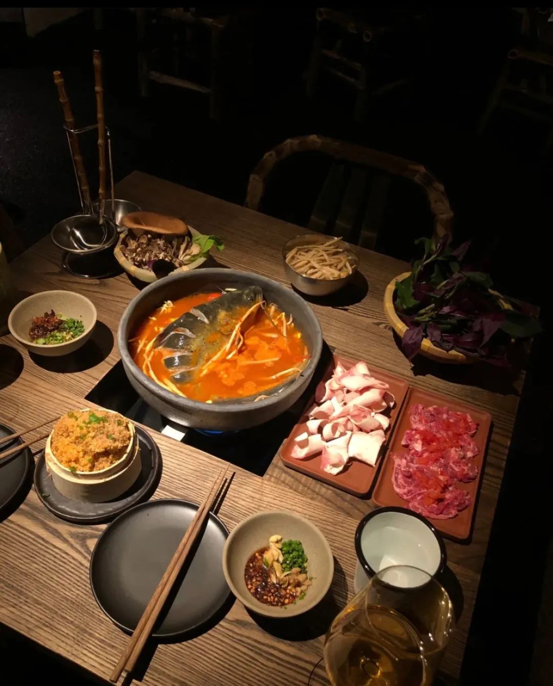 夏天最爱吃的美食,贵州酸汤火锅去哪吃最正宗