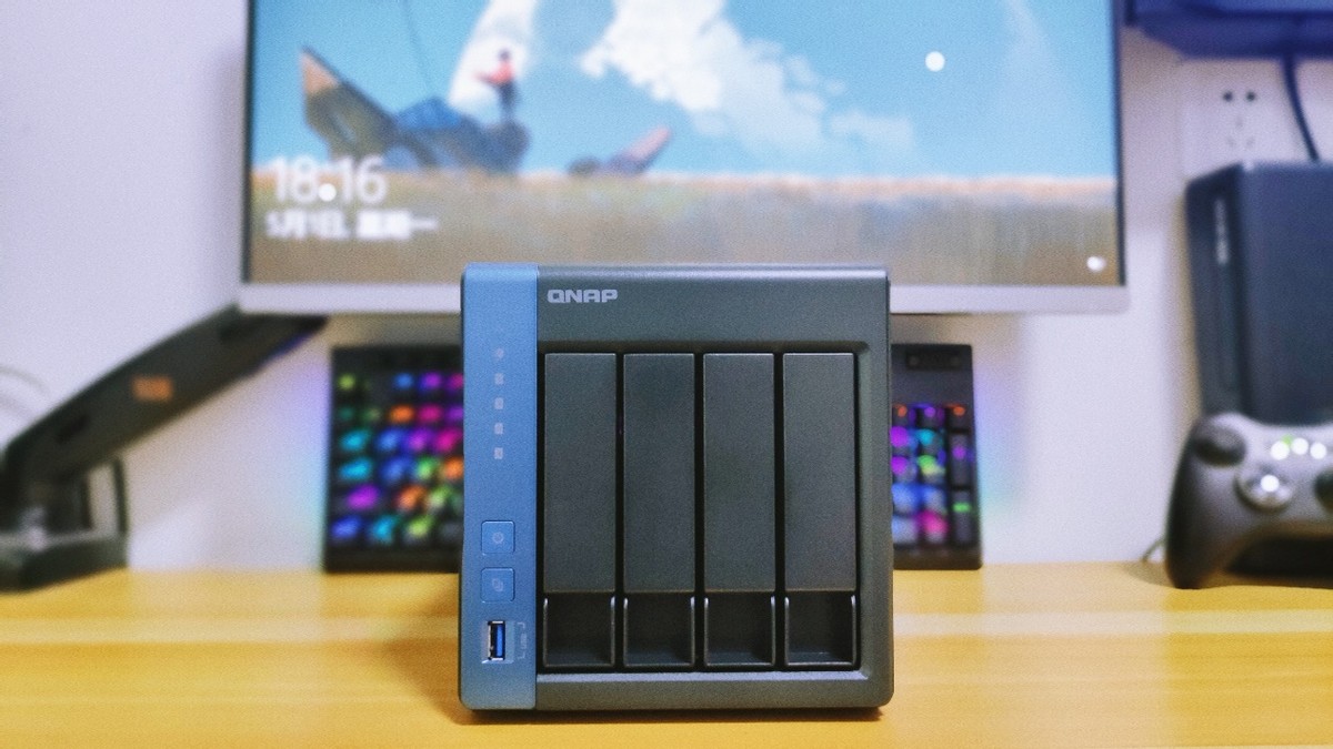 玩转NAS快速上手，我来告诉你有多简单！——威联通TS-416初体验