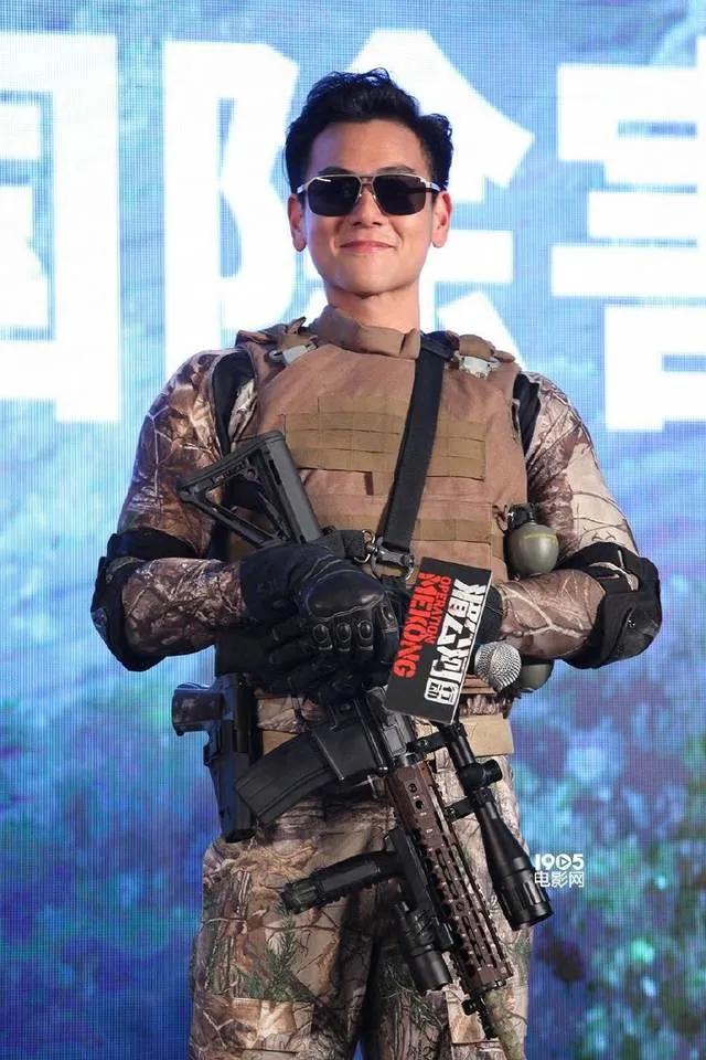 红海行动张译王彦霖黄景瑜,红海行动张译黄景瑜专访视频