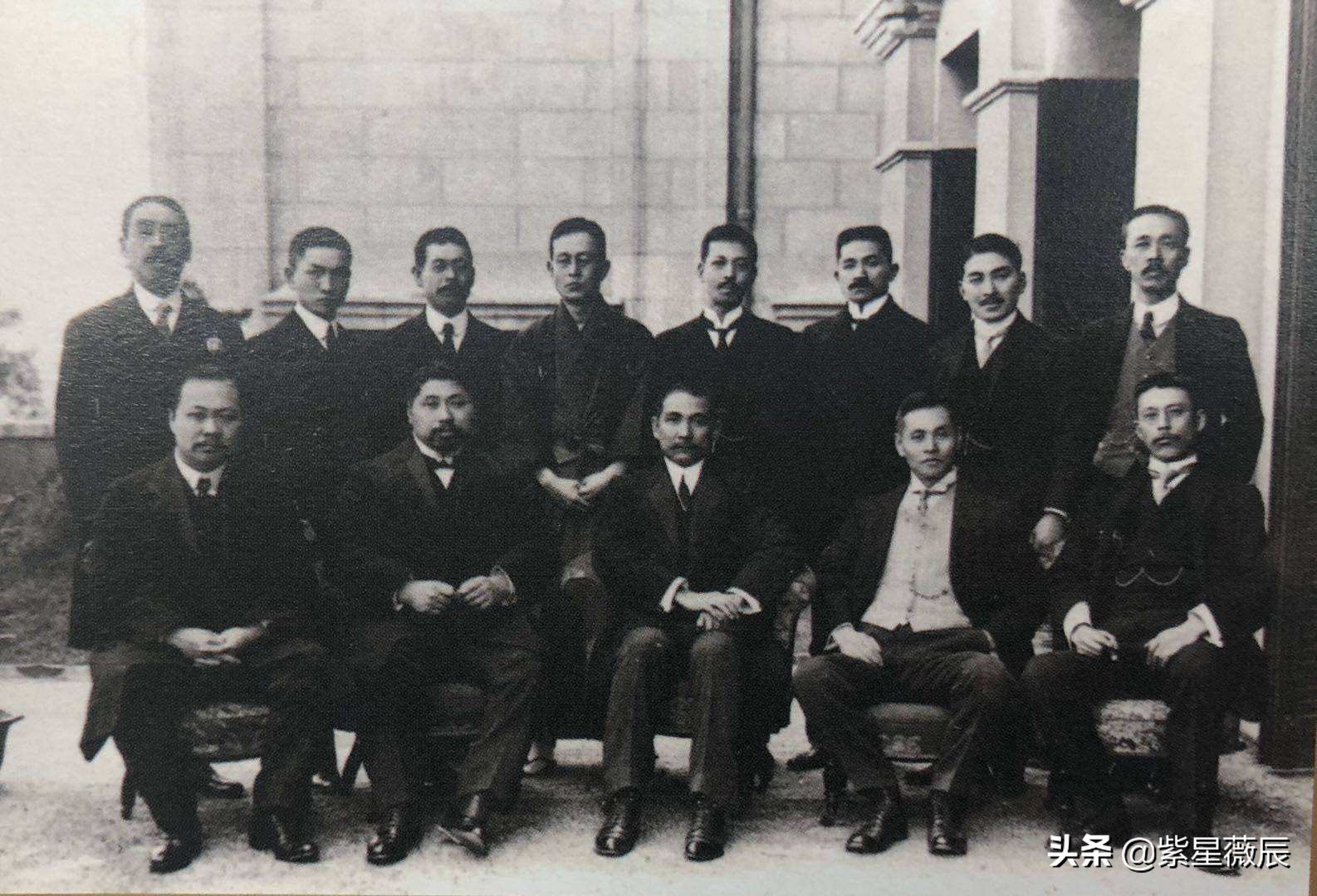 孙中山曾预言：中国若定都*疆新**伊犁，可称霸亚洲！为何？