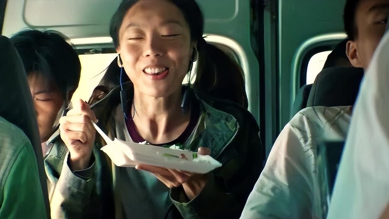 喜剧之王周星驰一口气看完,周星驰喜剧之王2细节