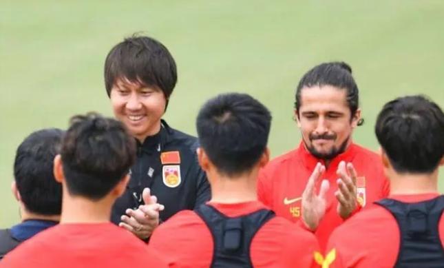 国足教练李铁战绩,国足教练李铁简介