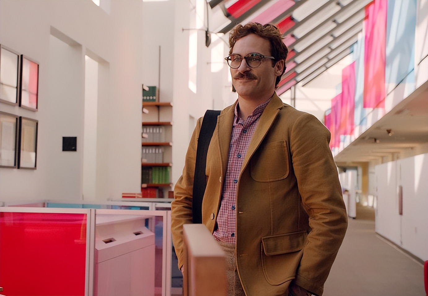 科幻片《她》：在未来，你会与人工智能谈恋爱吗？