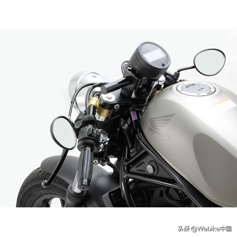 一个品牌就可以将CM300改到花里胡哨