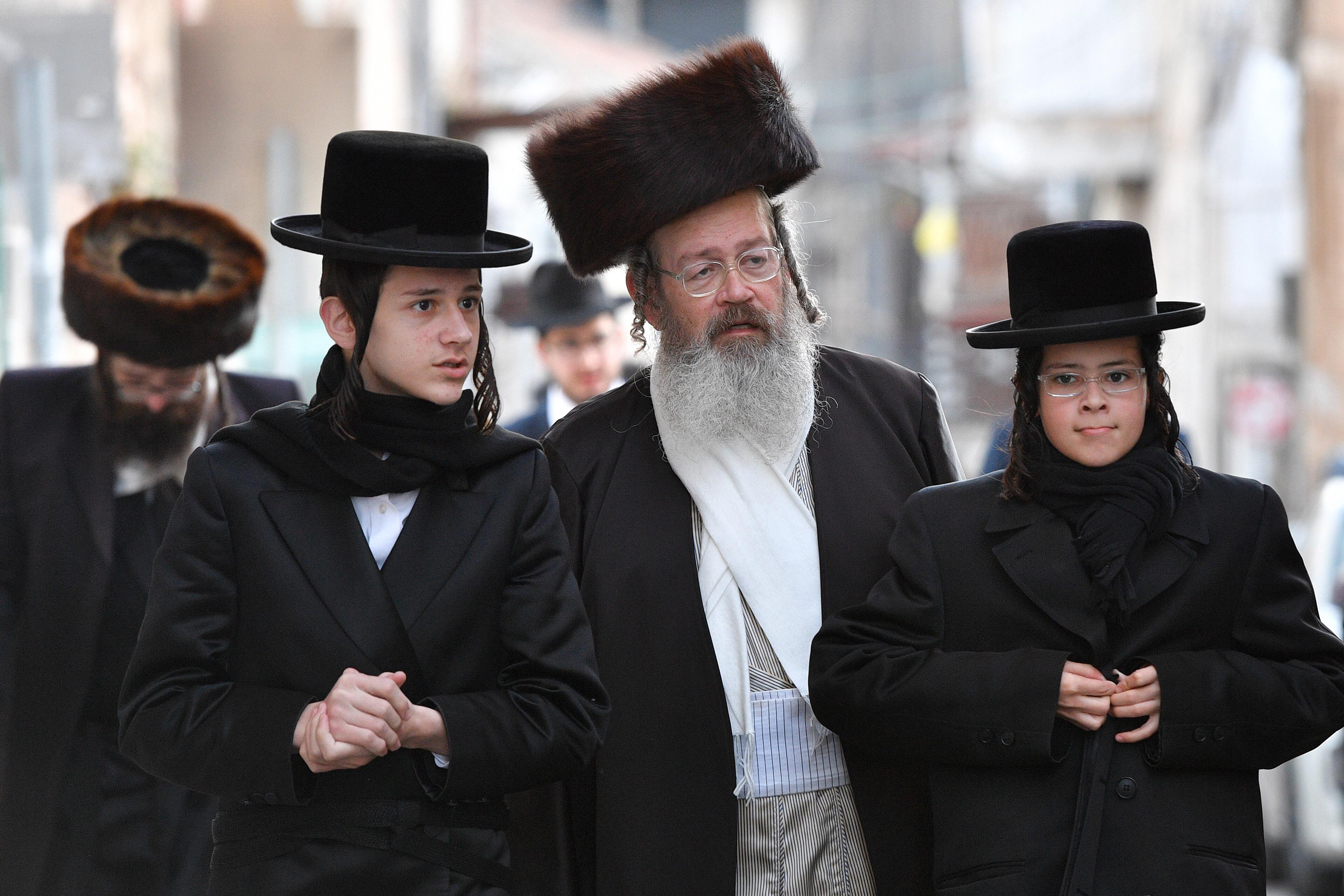 希特勒与犹太人的那些年