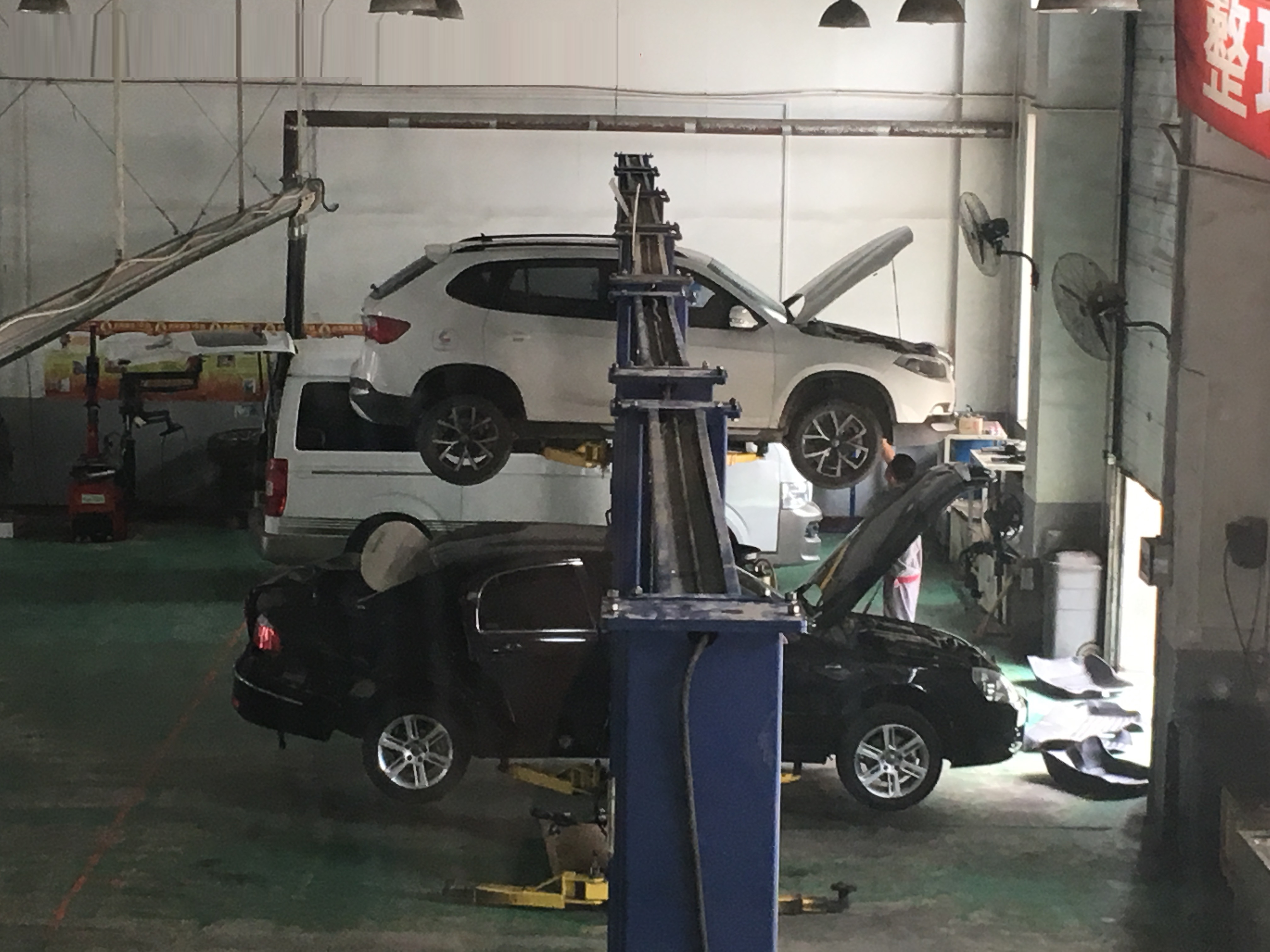 二手纯电车有多便宜,二手电动汽车值不值得买