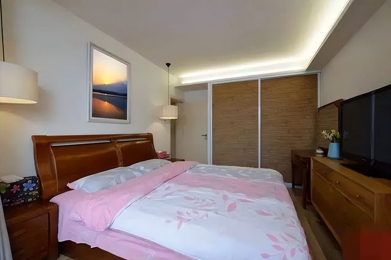 小户型不买沙发做地台,小户型客厅适合做地台吗