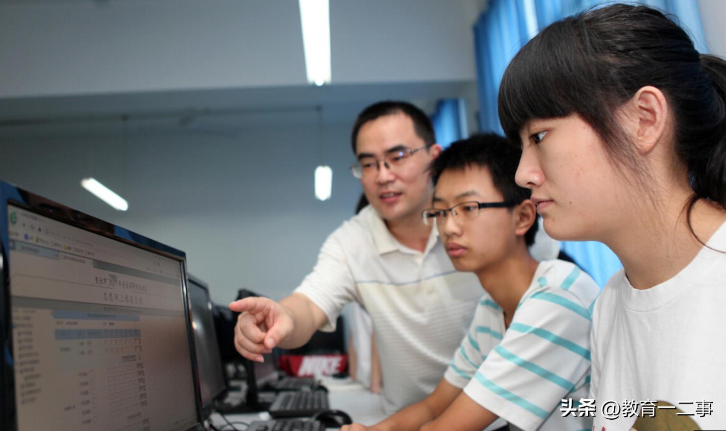 高考600分能上什么大学985,高考600分的成绩真的很耀眼