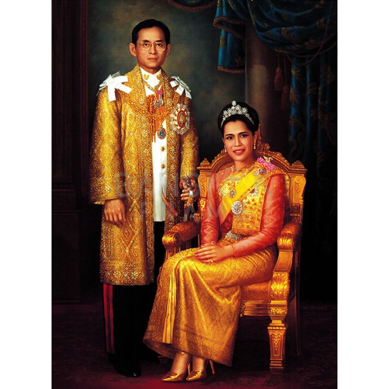 泰国王后诗丽吉钻石王冠,泰国国王皇冠