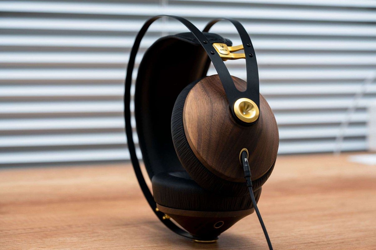 meze99classics鑰虫満,meze99classics鑰崇僵