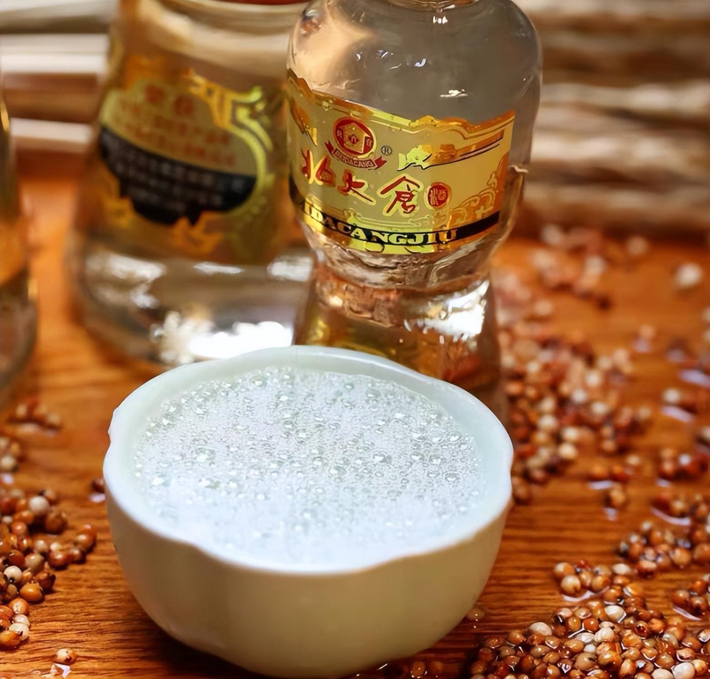 中秋适合送礼的酱香白酒推荐,过年送礼必备这款白酒你值得拥有