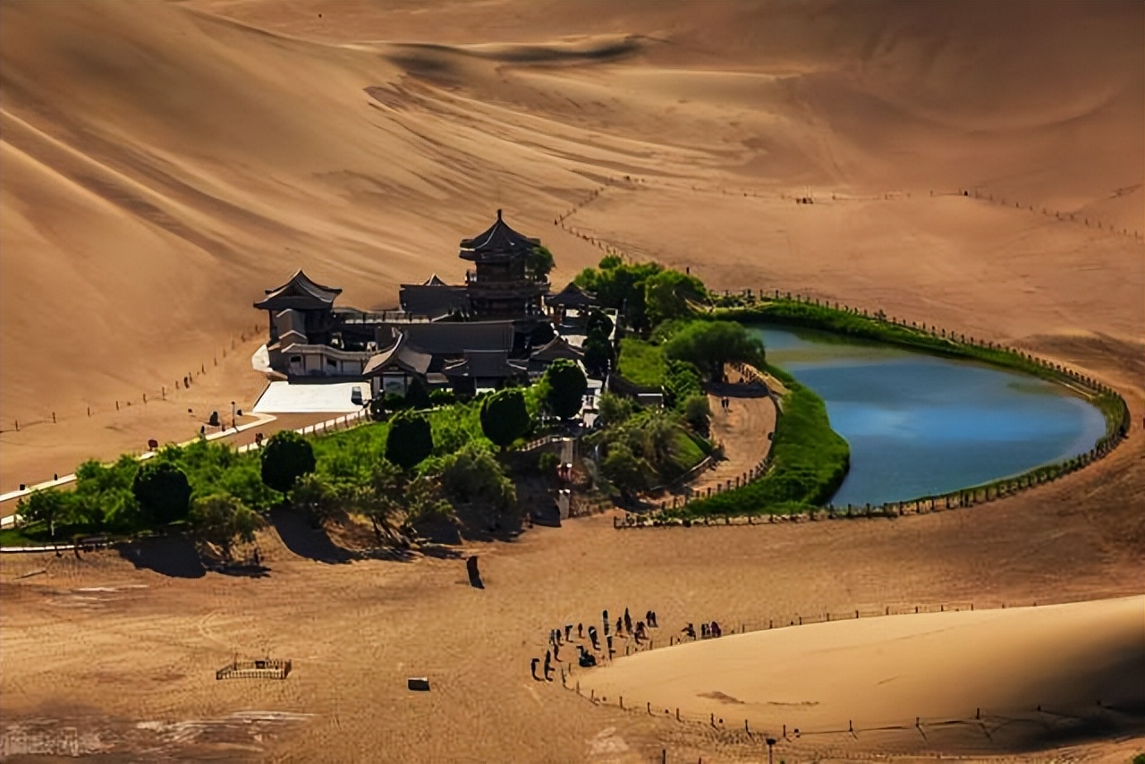 月牙泉千年不枯竭,月牙泉真的没枯竭吗