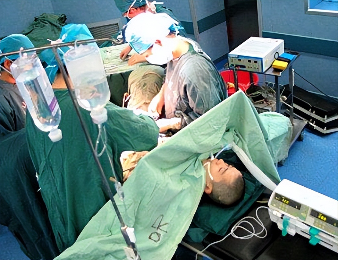 2005年，宁夏女孩做了“女变男”手术，后经历三段感情，今仍单身