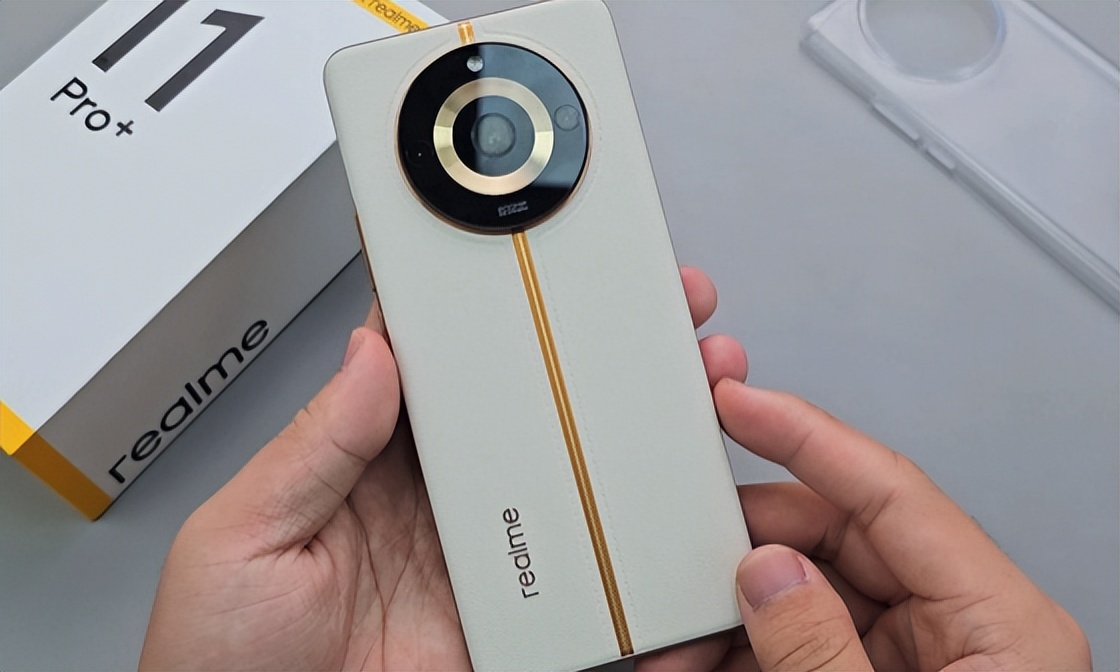 价格1500至2000最值得入手的手机,2021最建议买的三款手机1500左右