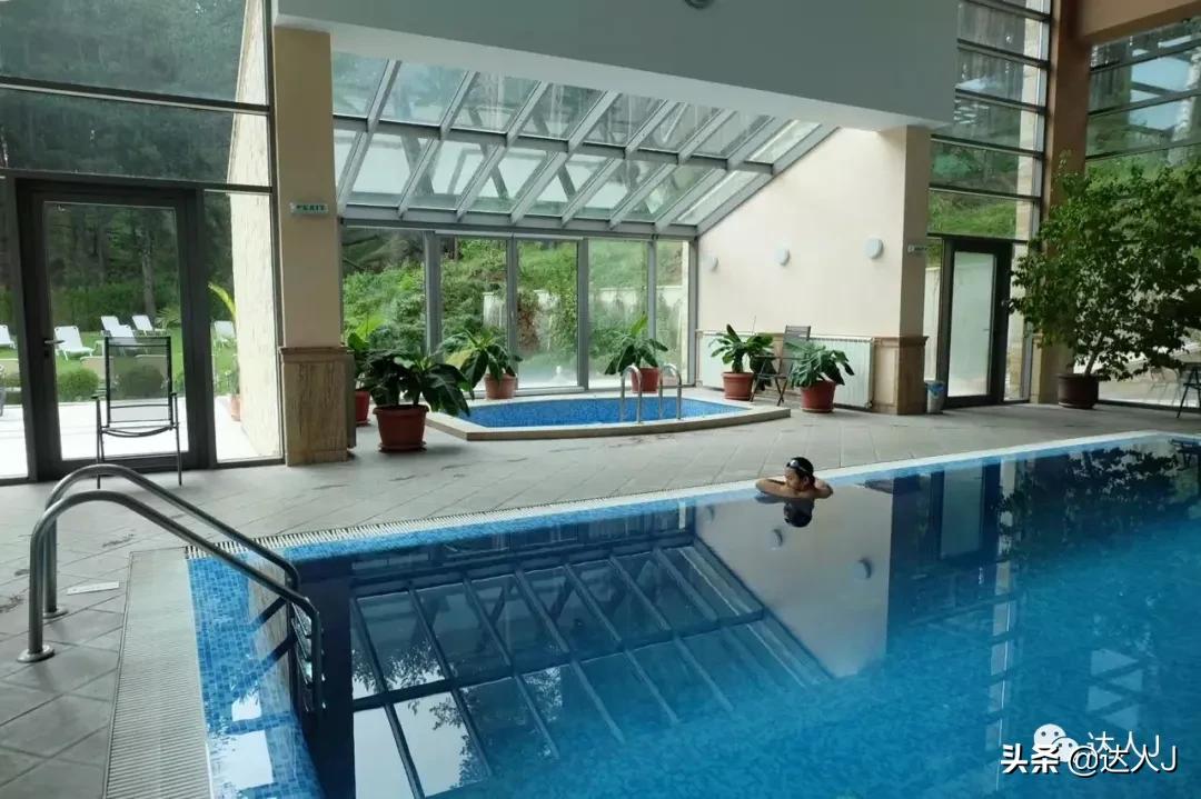 世界各地泡温泉,各个国家泡温泉