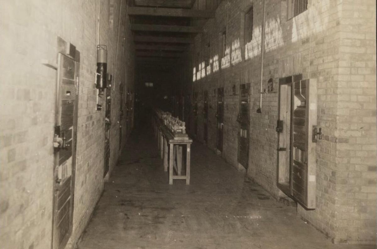 日军日记：在徐州建立了慰安所，不听话的女人就割掉其乳房!4