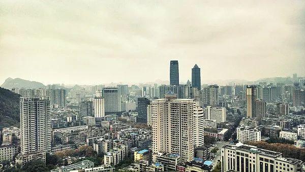 购买首套住房需要交什么税,普通住宅买房需要缴纳哪些费用