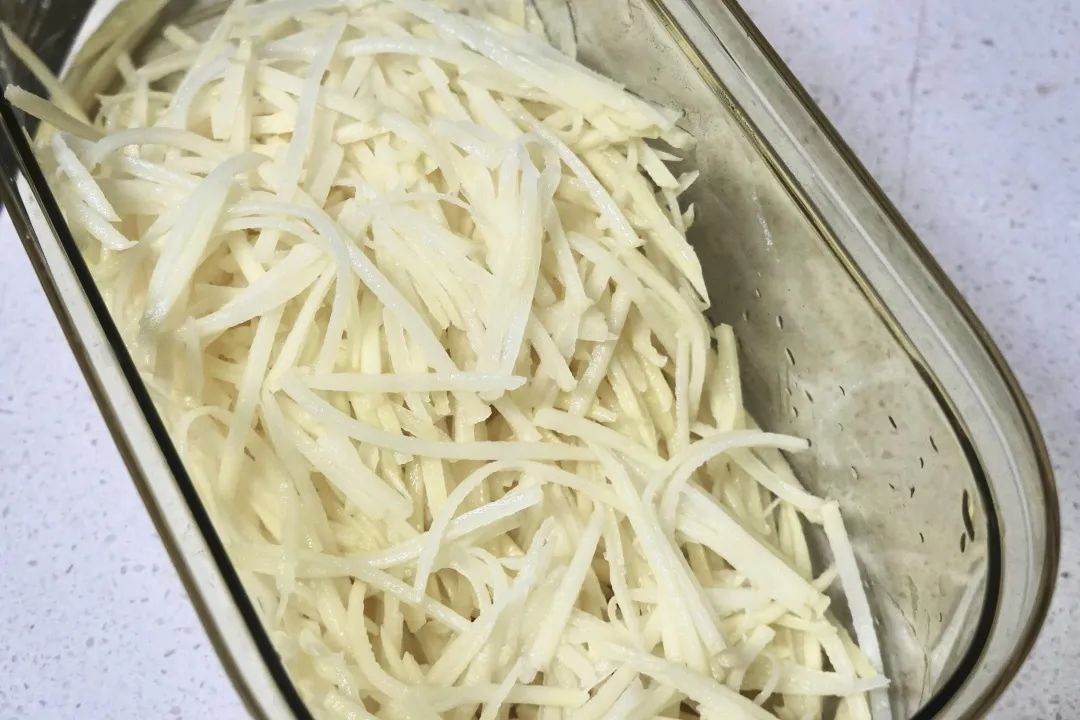 扒了武汉美女的10件自用好物，每一个我都想带回家