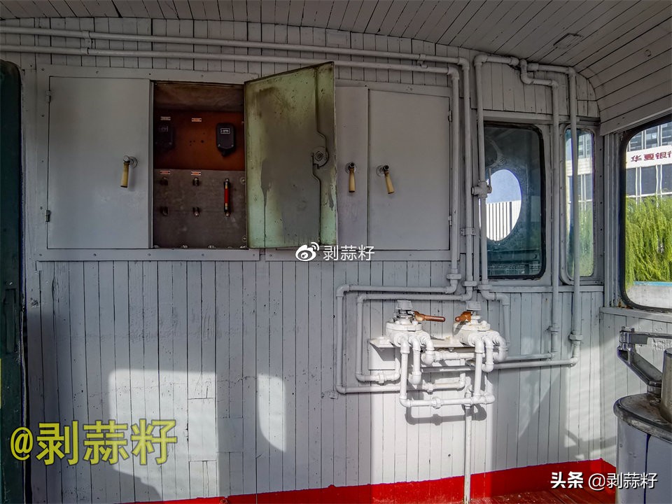 大连甘井子煤码头老货运电车小探