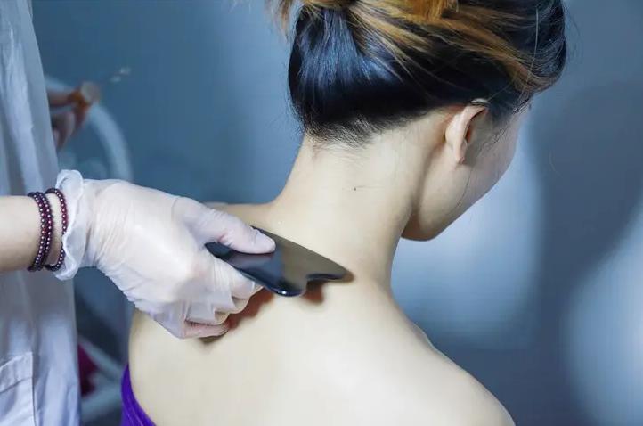 回南天需要注意些什么,怎么应对回南天四个方法帮你防潮