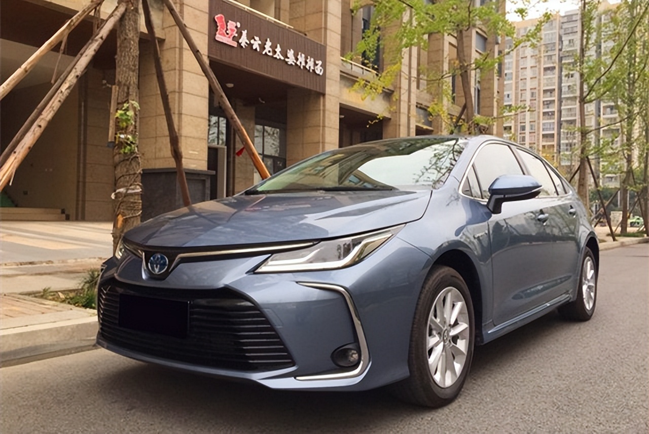 放弃大众速腾白色,放弃速腾后悔的车型