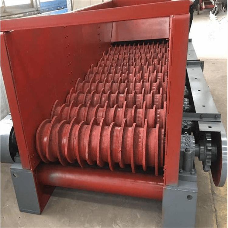 小型二手泥石筛分机价格,回收二手移动泥石筛分机