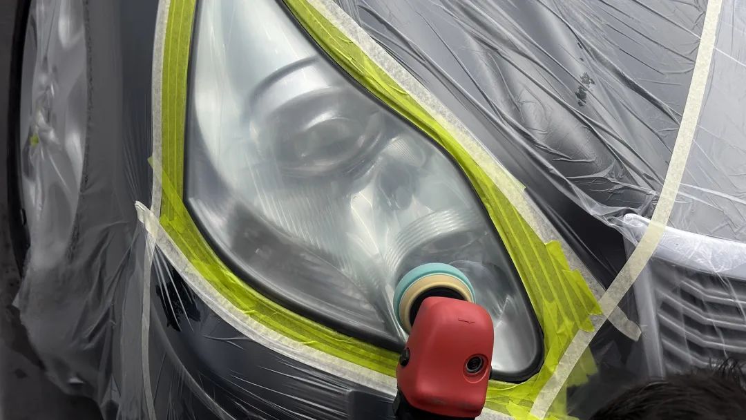 大哥12万买2005年售价100万的凌志LS430，含泪又花10万翻新才能开