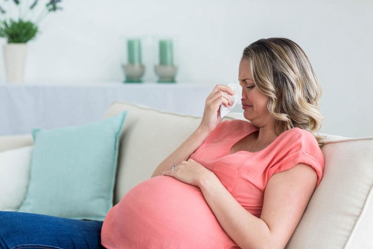 孕妇孕中期肚子发紧发硬怎么缓解,孕妇肚子总是发紧