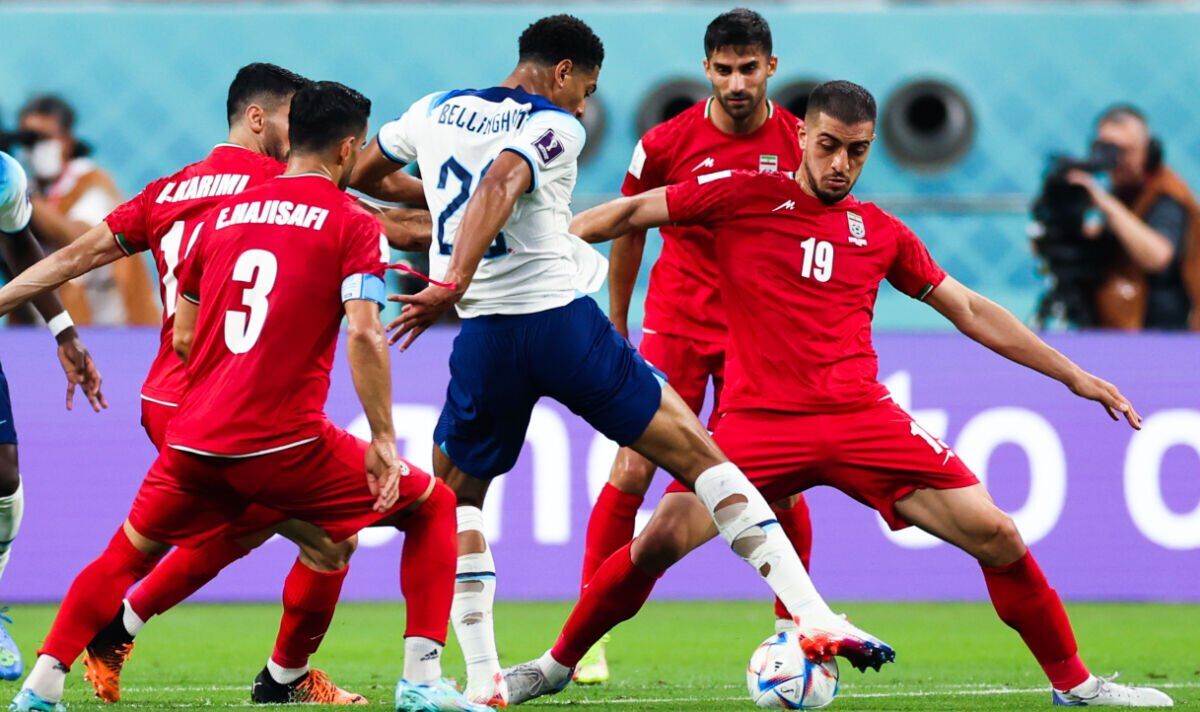 超长过膝足球袜怎么穿才最帅气,好穿又便宜的过膝足球袜